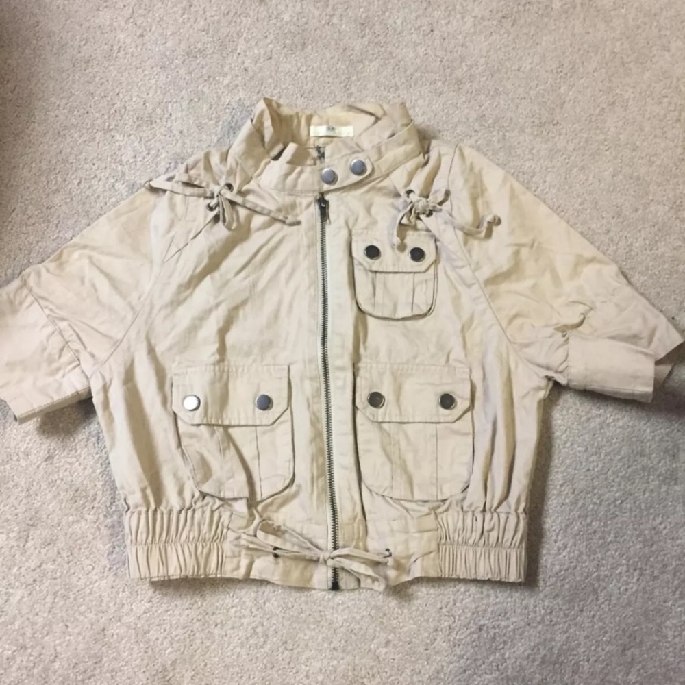 Cropped jacket